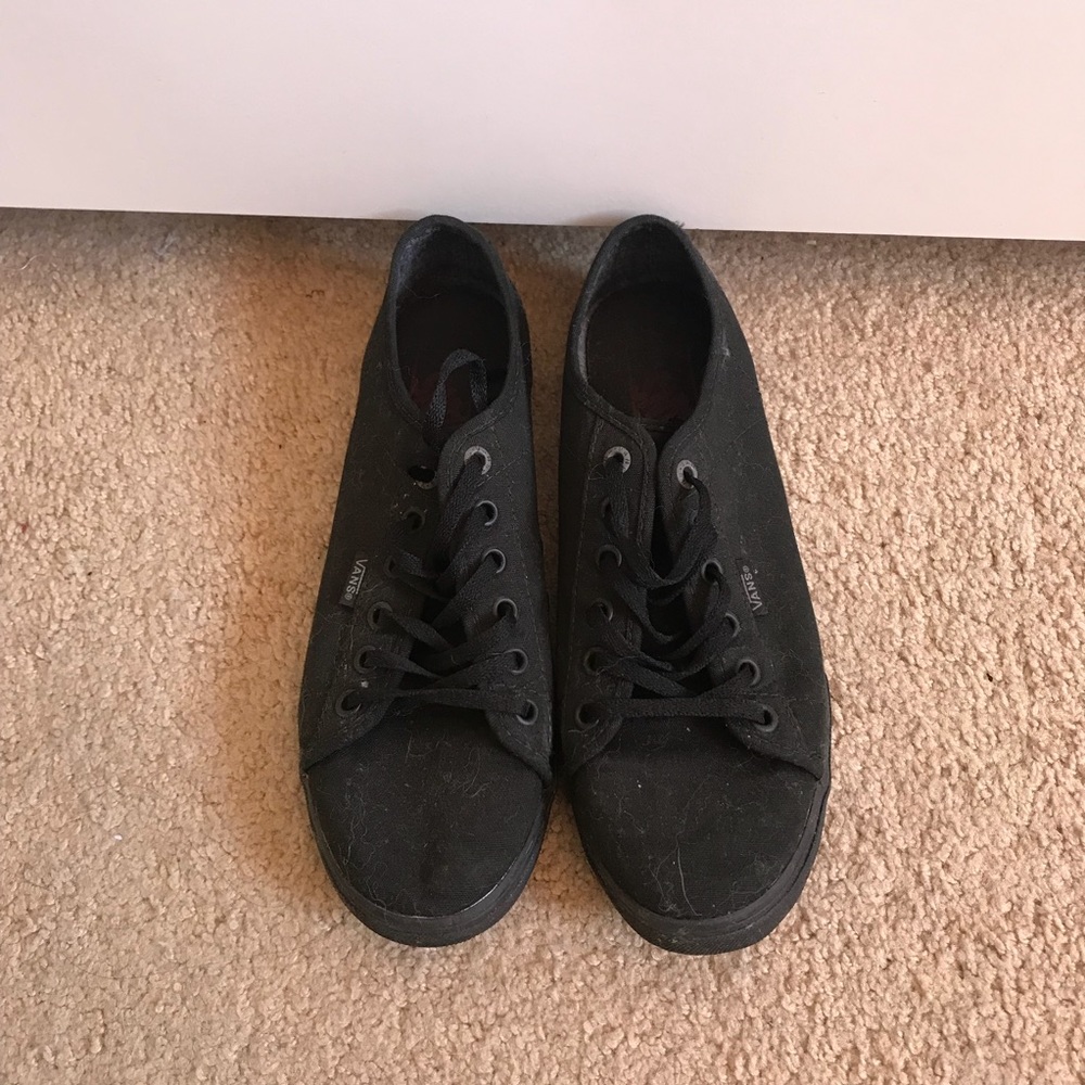 Black Lo-Pro Vans
